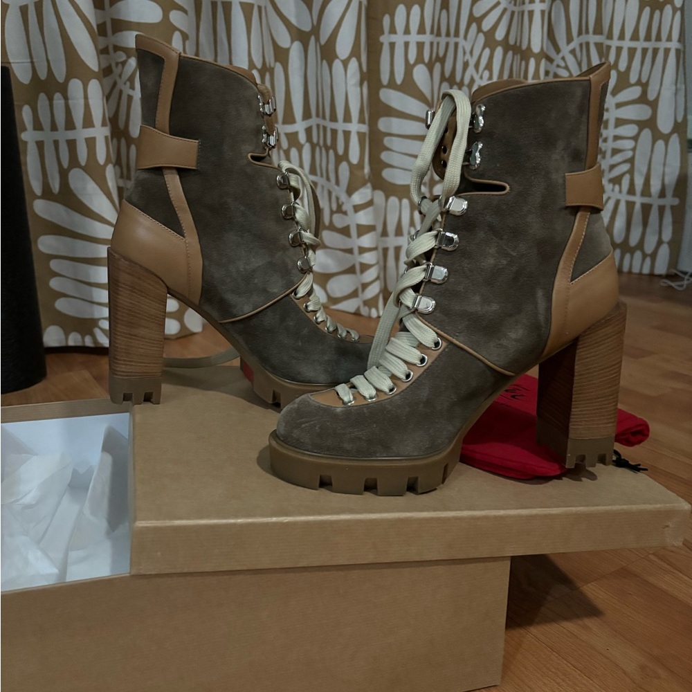 Christian louboutin Macademia ankle boot